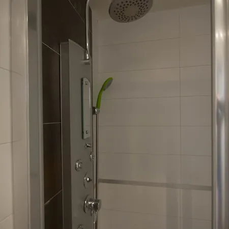 Calle Victoria - Stunning And Apartment Malaga